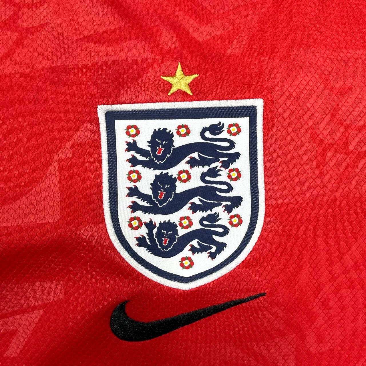 ENGLAND WORLD CUP TOP
