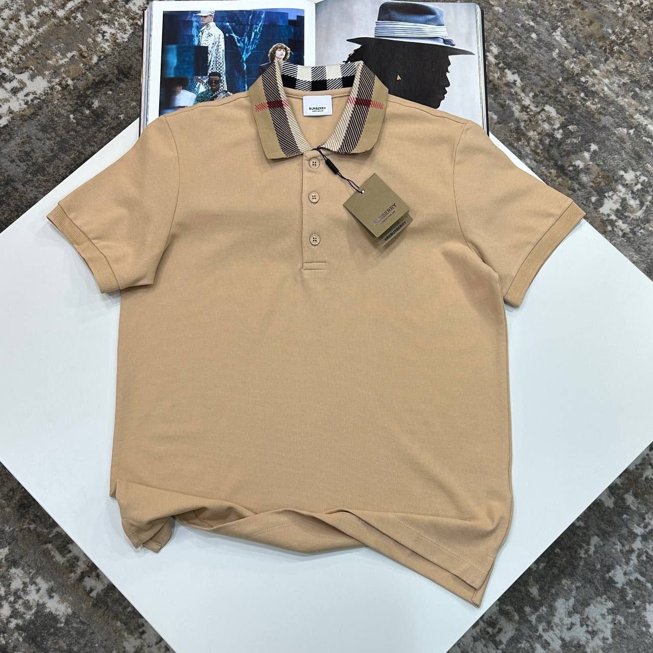 BRBRRY POLO BEIGE