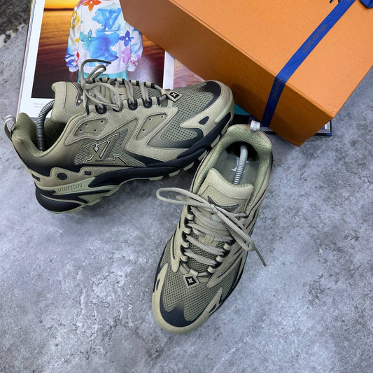 TRAINERS