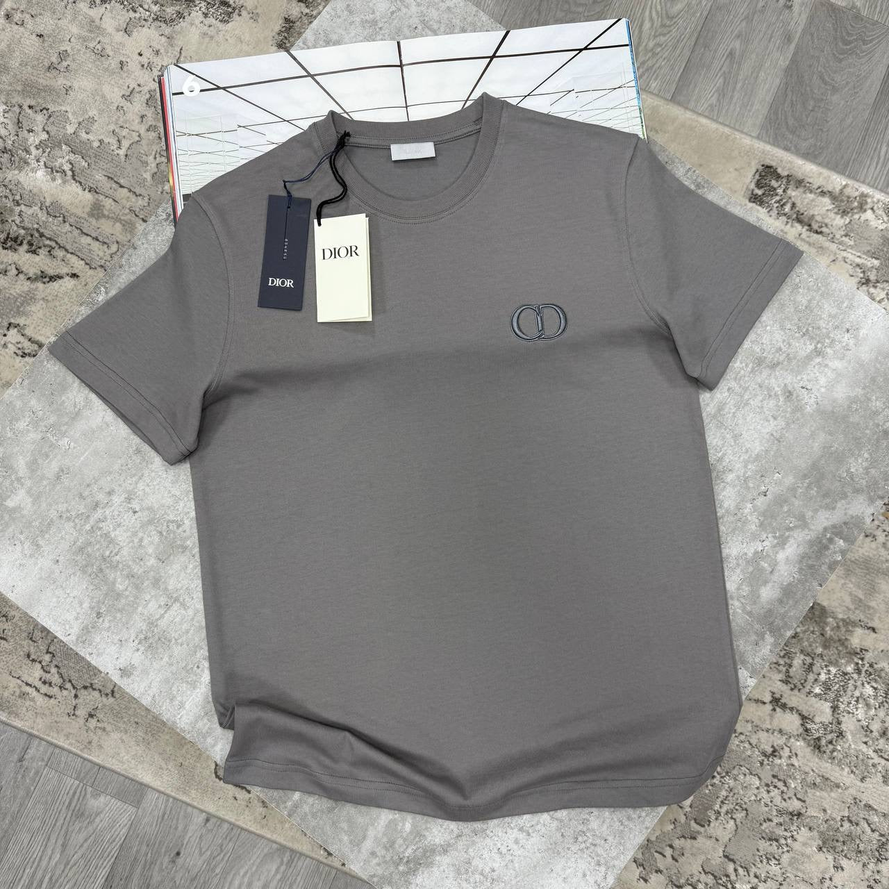 CD T SHIRT