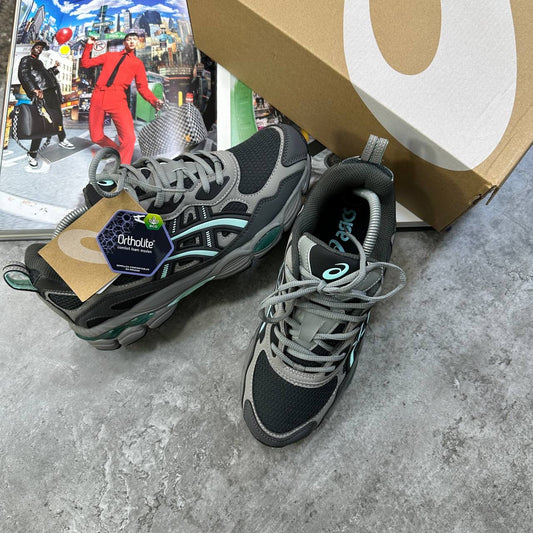 ASICS