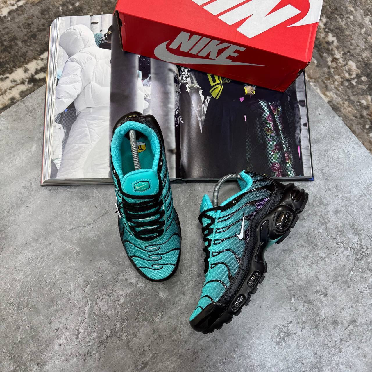 TRAINERS