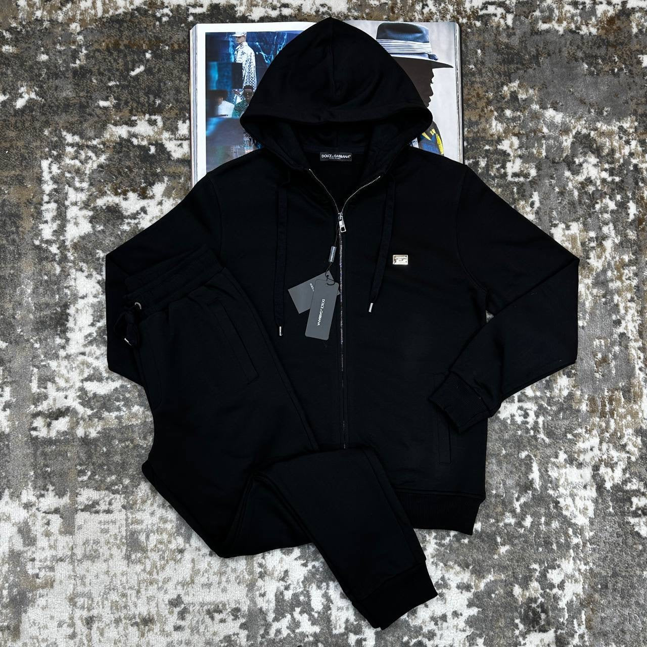 TRACKSUIT
