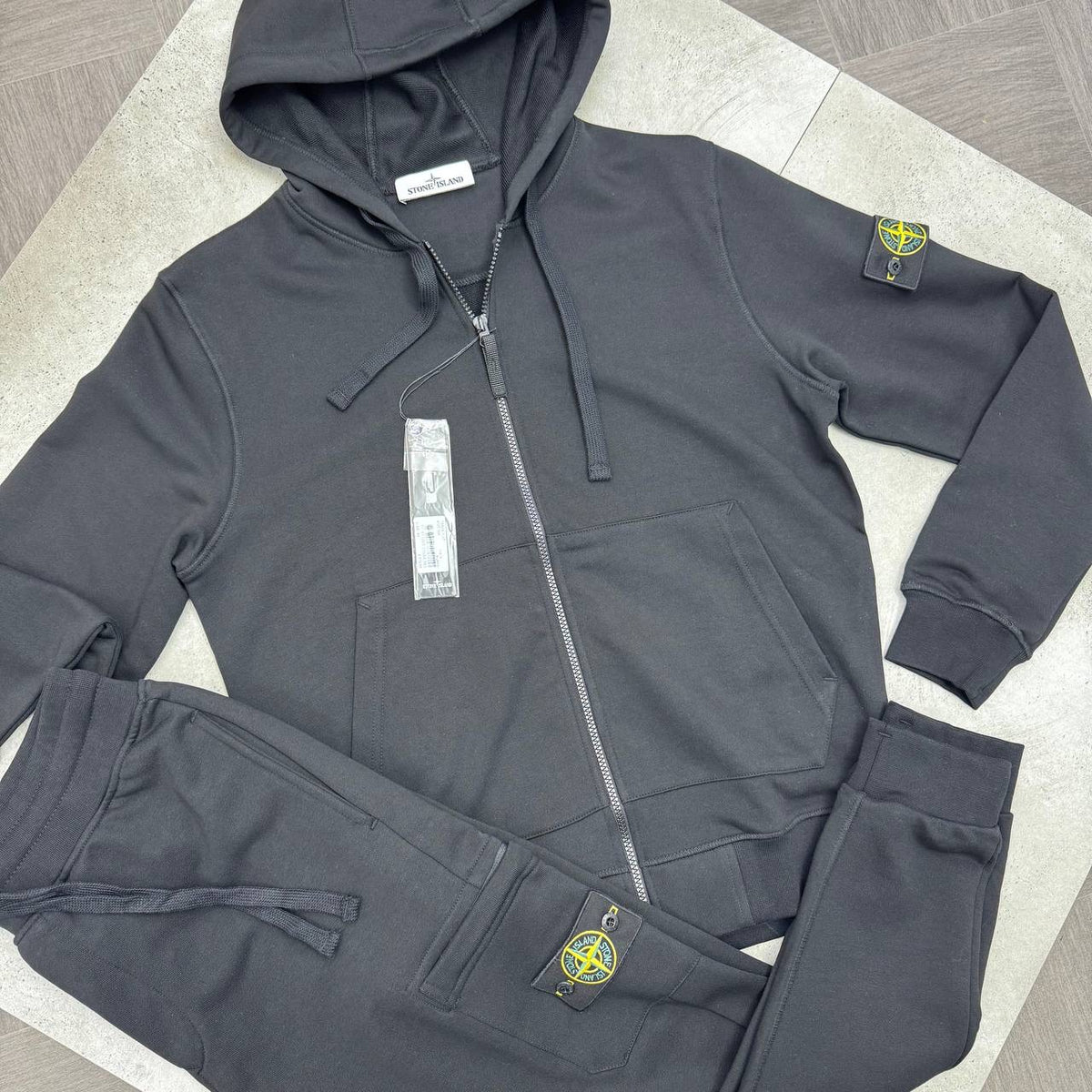 TRACKSUIT