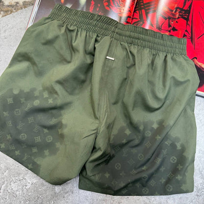 L-VEE SHORTS
