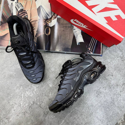 TRAINERS
