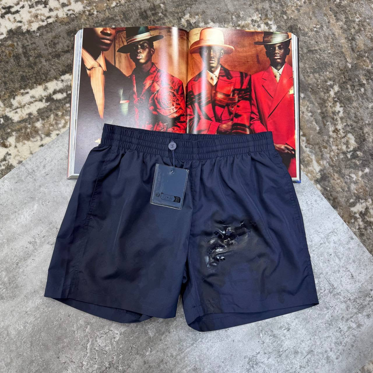 L-VEE SHORTS