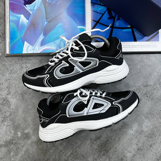 TRAINERS