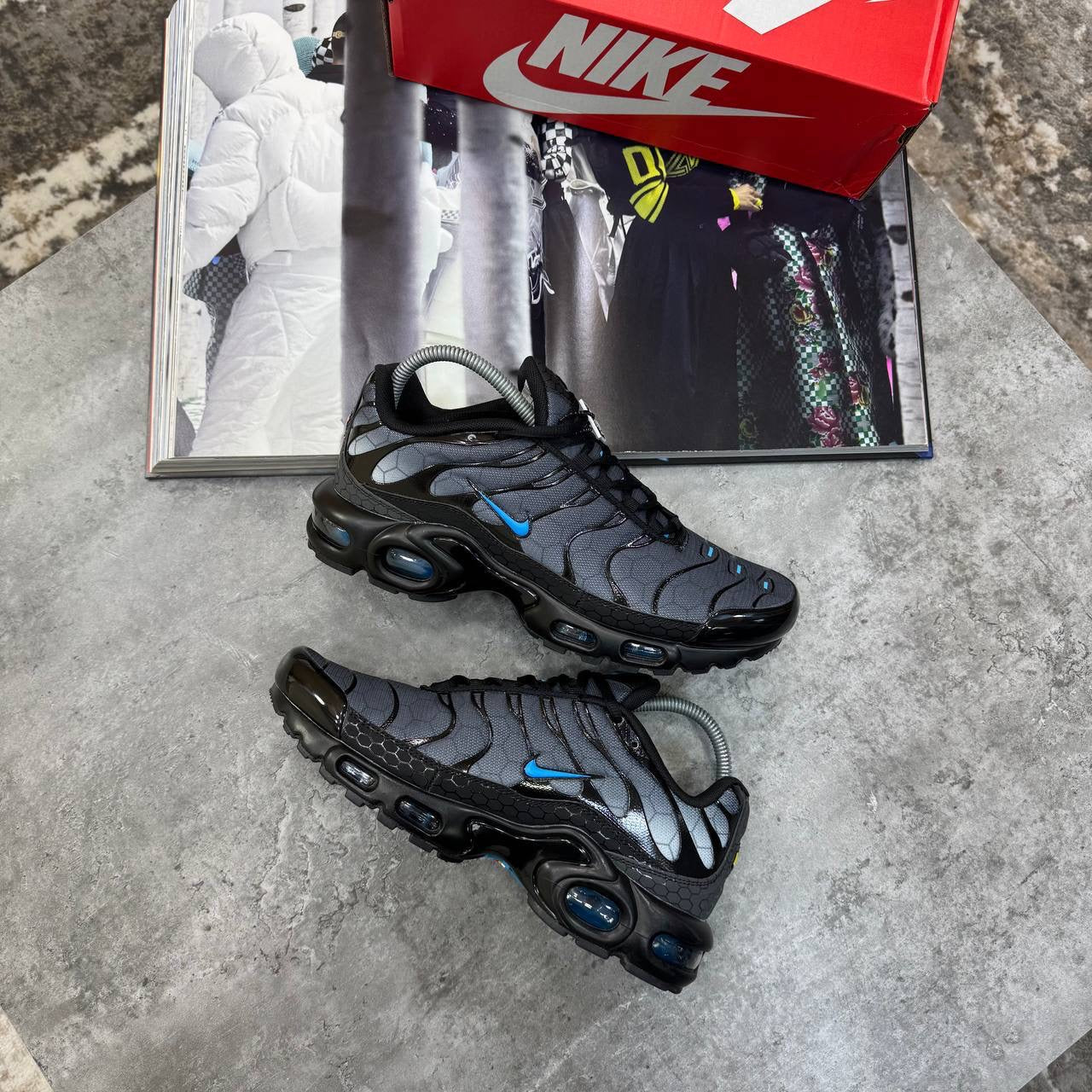 TRAINERS