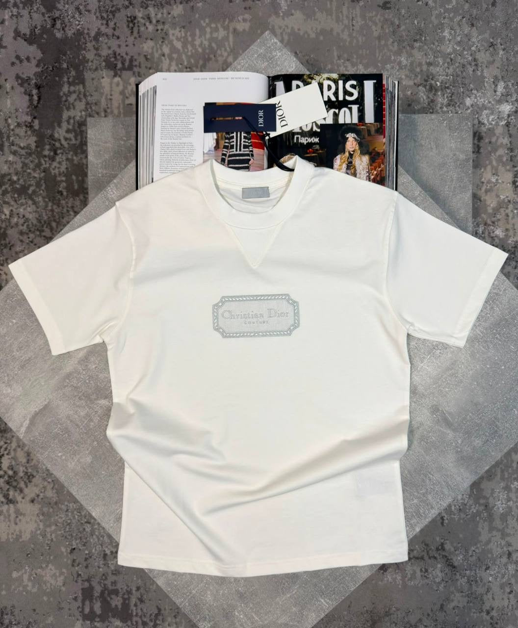 T SHIRT