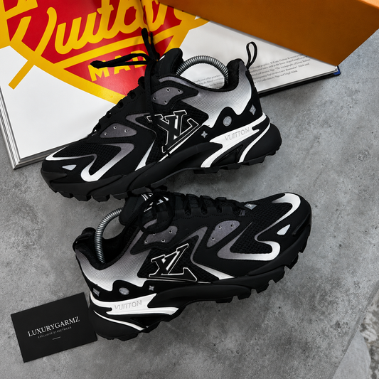 LV TACTIC BLACK & WHITE
