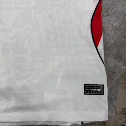 ENGLAND WORLD CUP TOP
