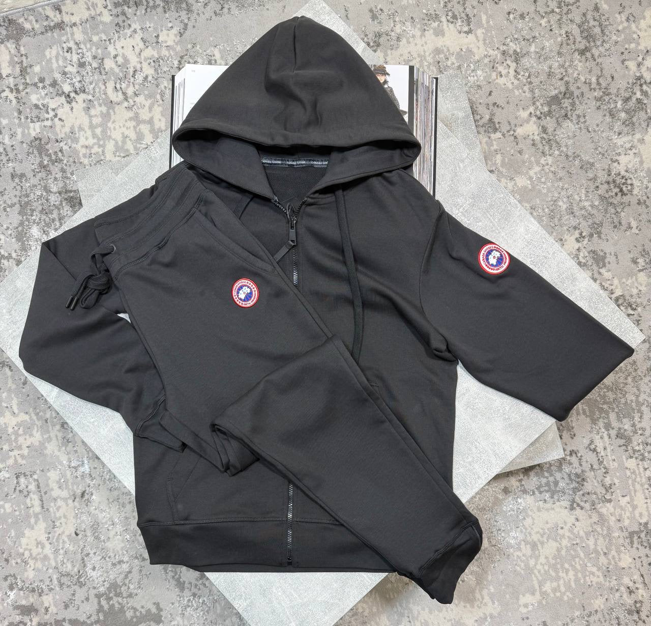 TRACKSUIT