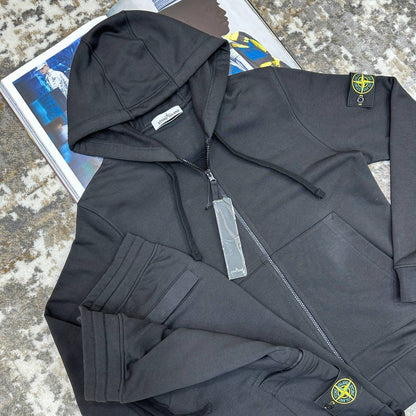 TRACKSUIT