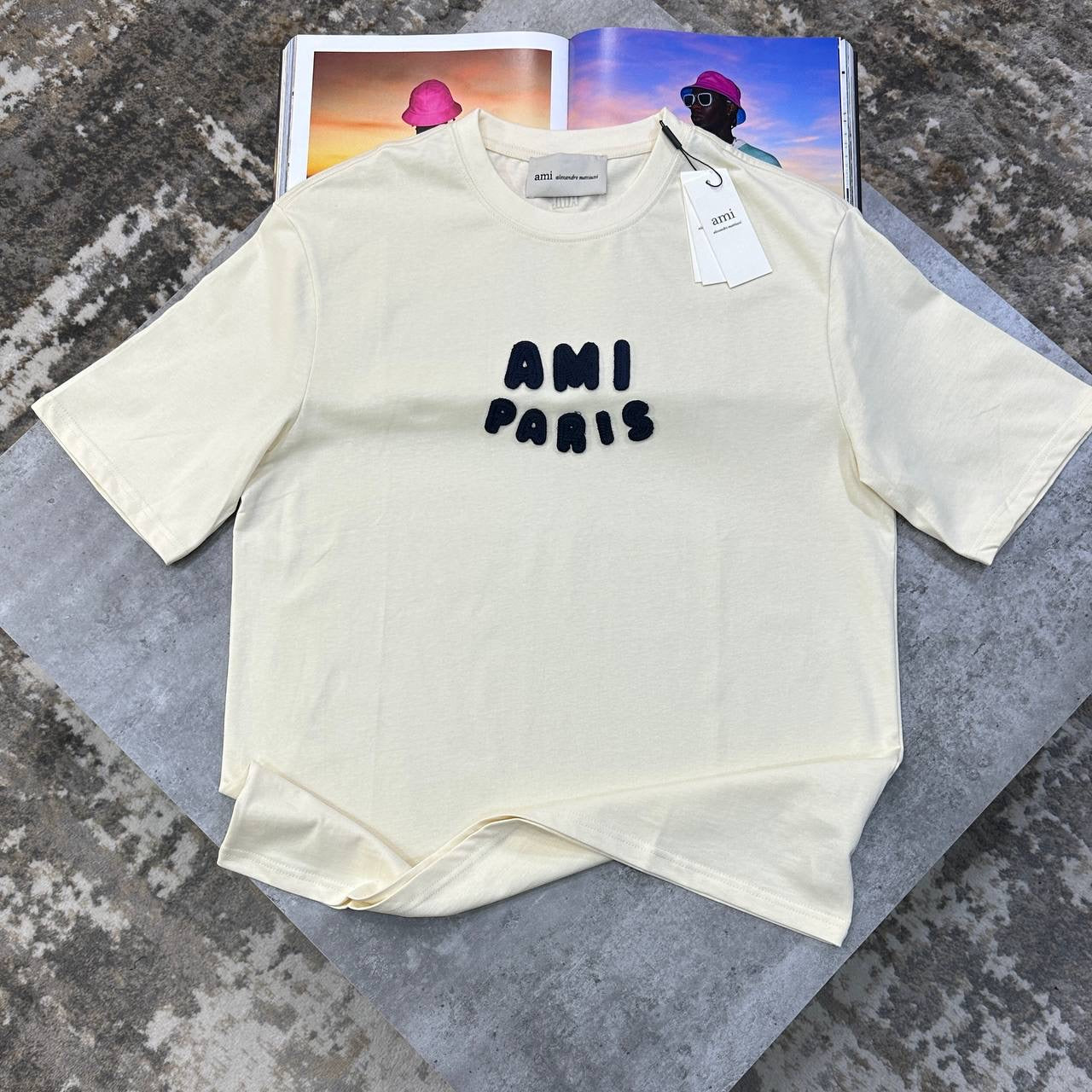 T SHIRT