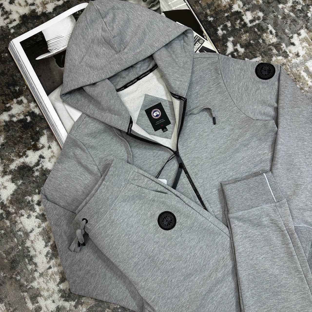 TRACKSUIT