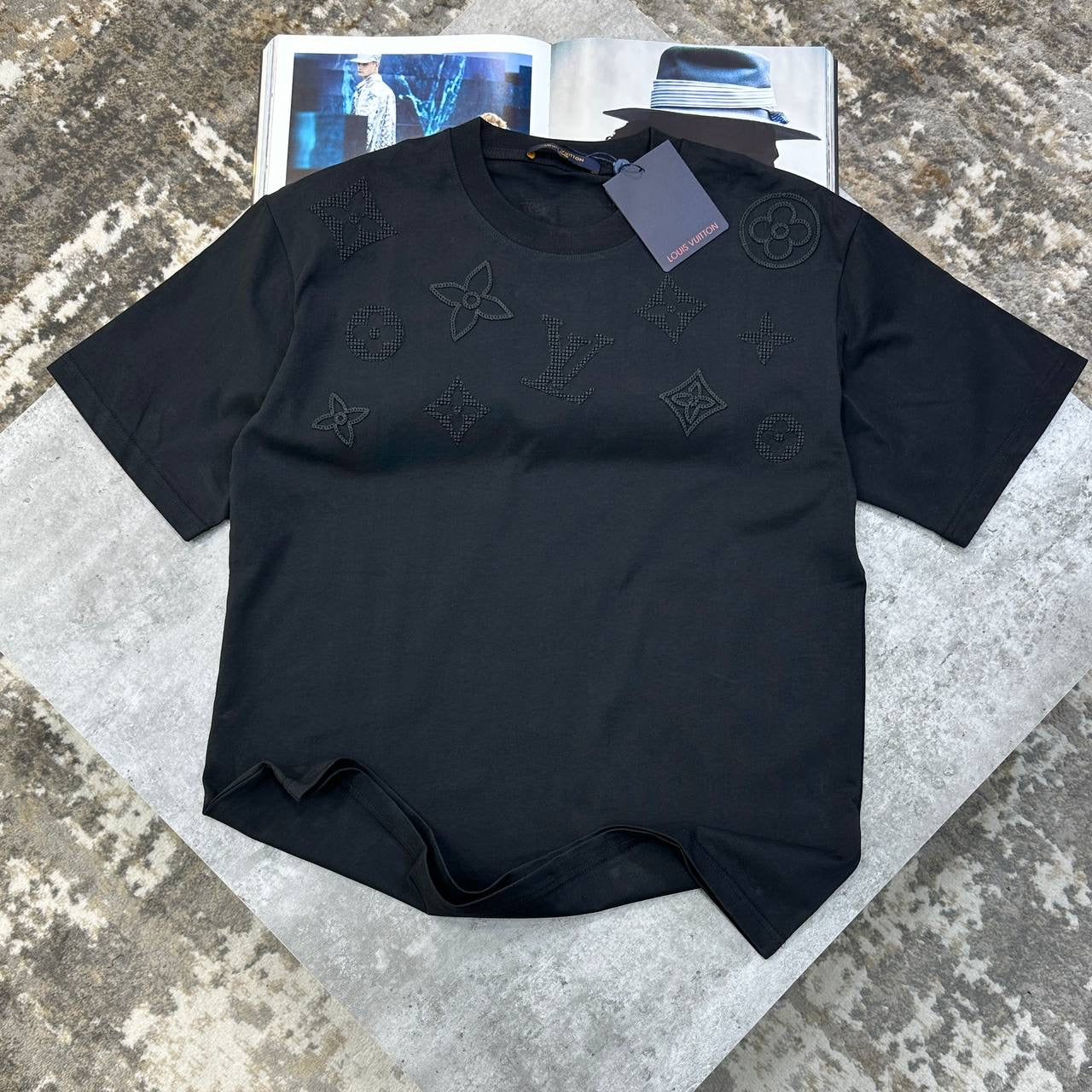 L-VEE T SHIRT