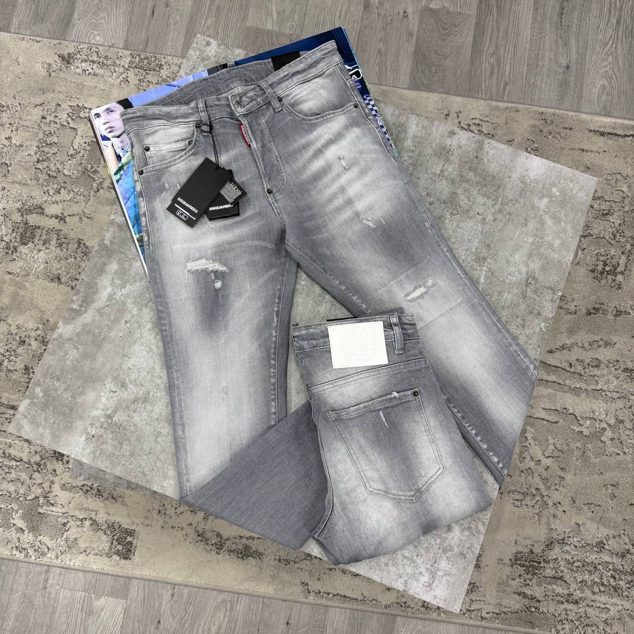DSQ JEANS