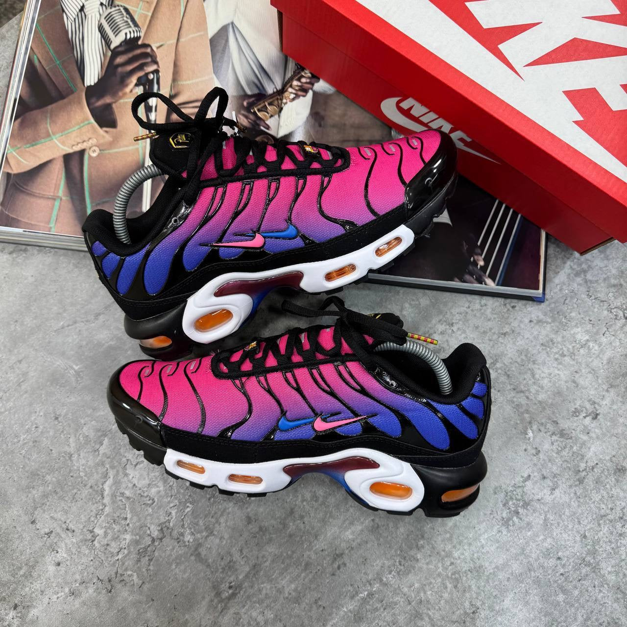 TRAINERS