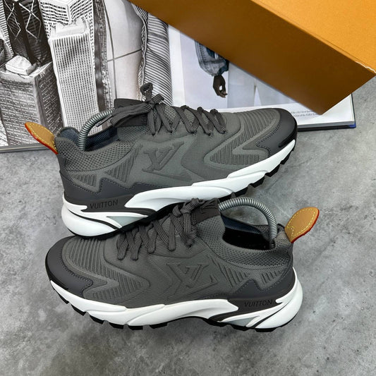 TRAINERS