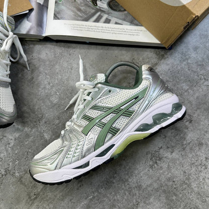 ASICS