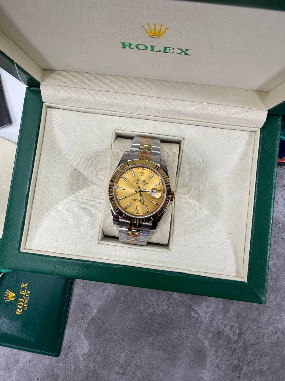 WATCH