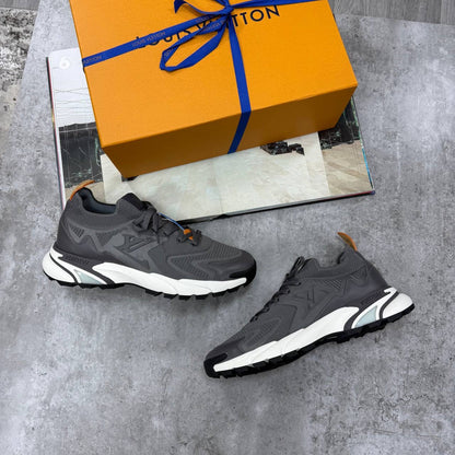 LV TACTIC GREY