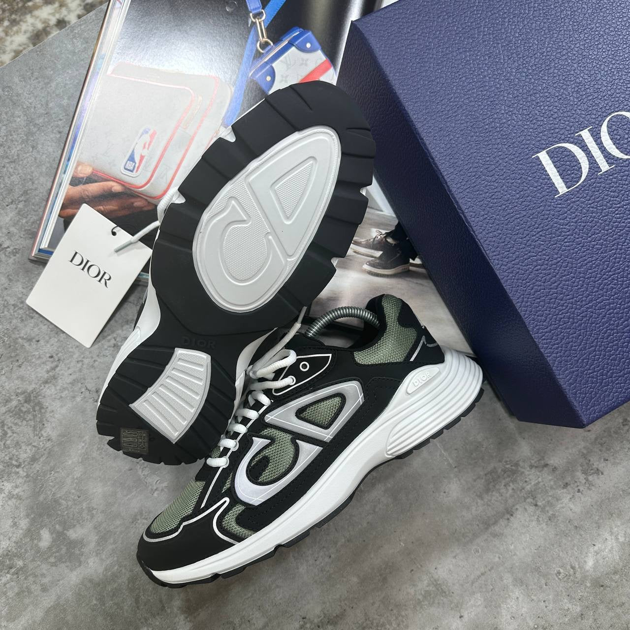 TRAINERS