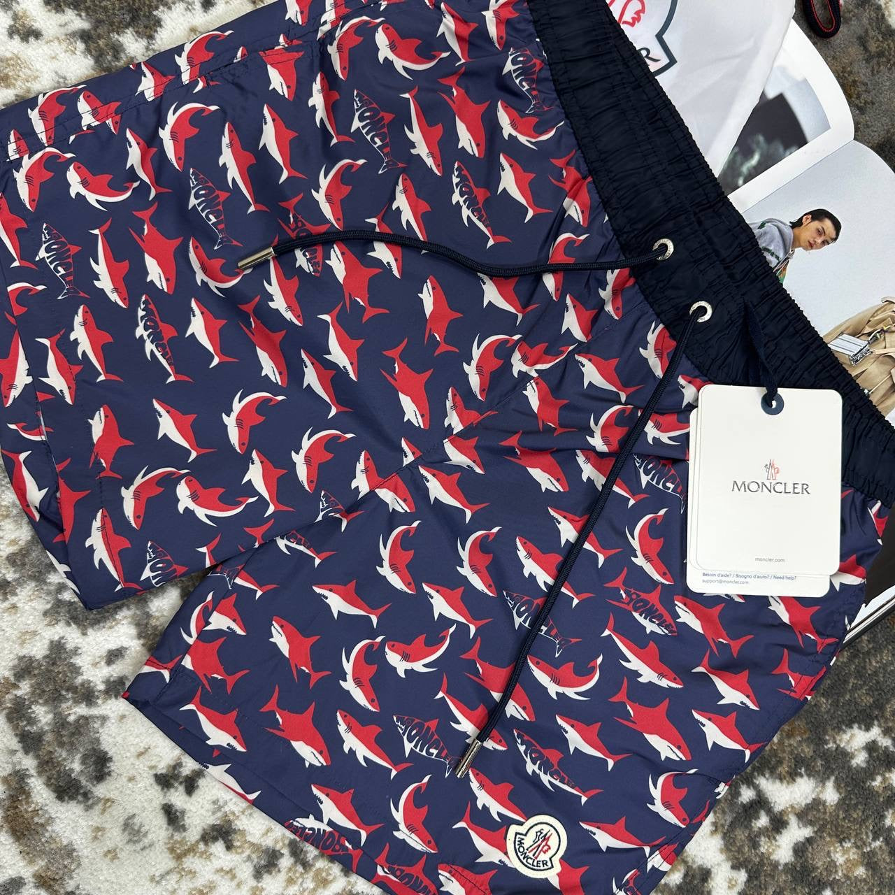 MNCLR SHARK SHORTS