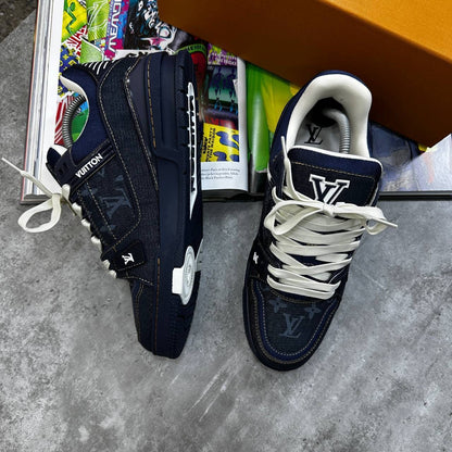 TRAINERS