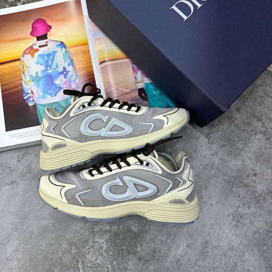 TRAINERS