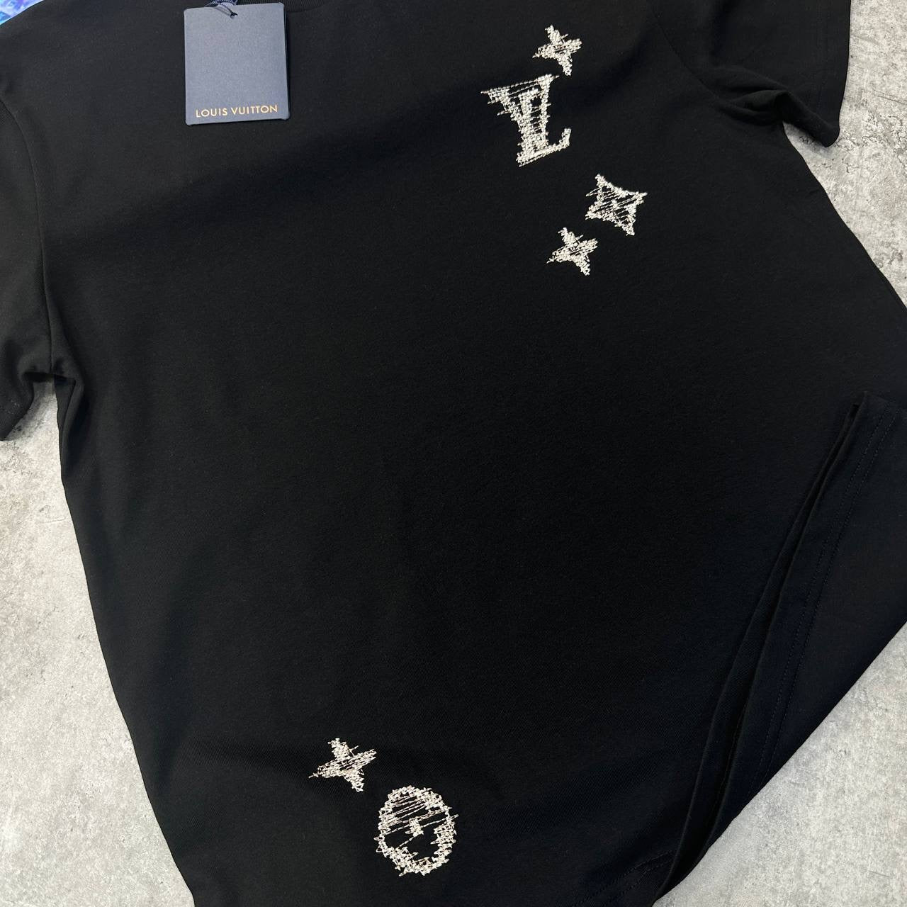 L-VEE T SHIRT
