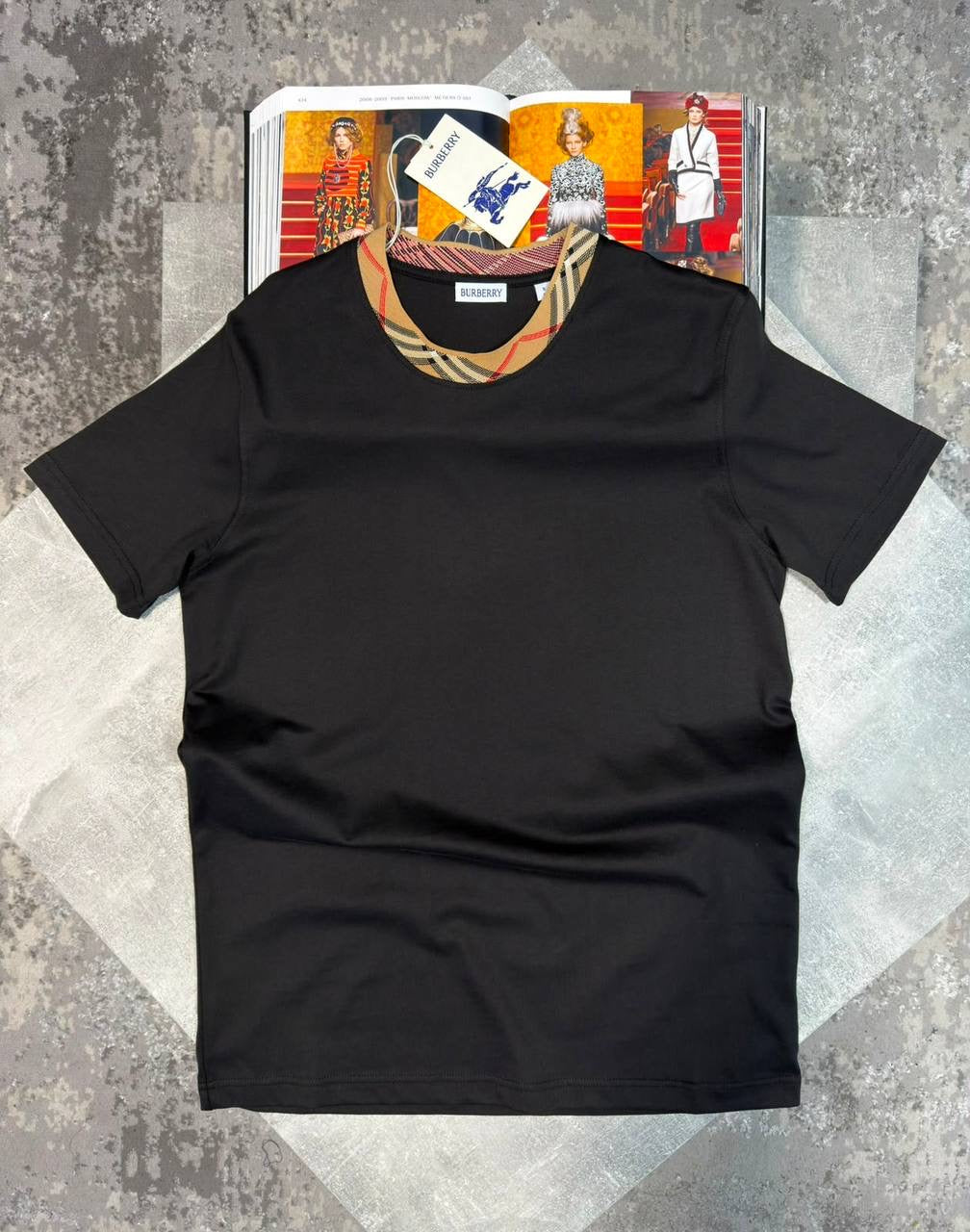 T SHIRT