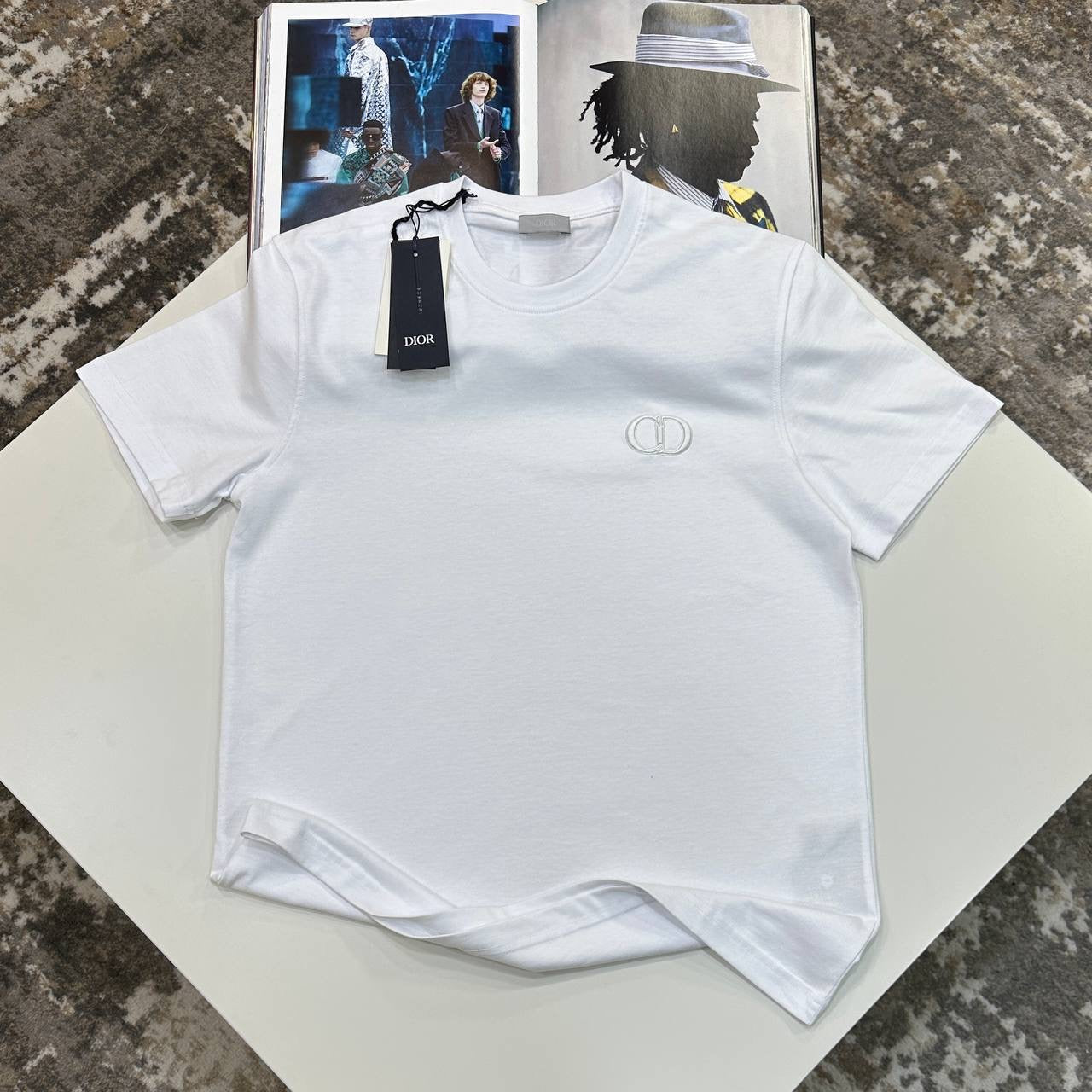 DESIGNER T SHIRT