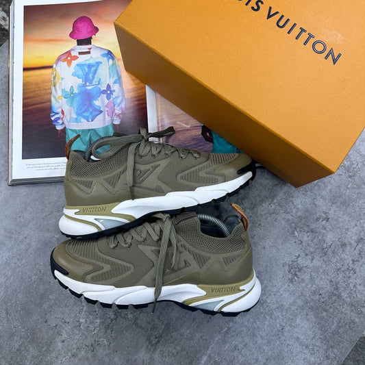 TRAINERS