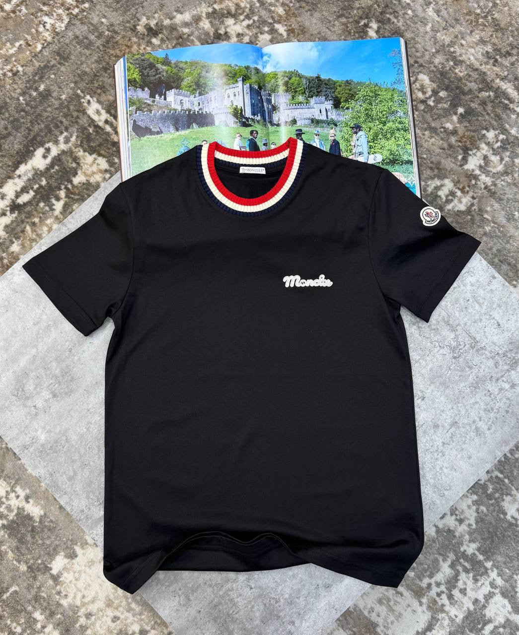 T SHIRT