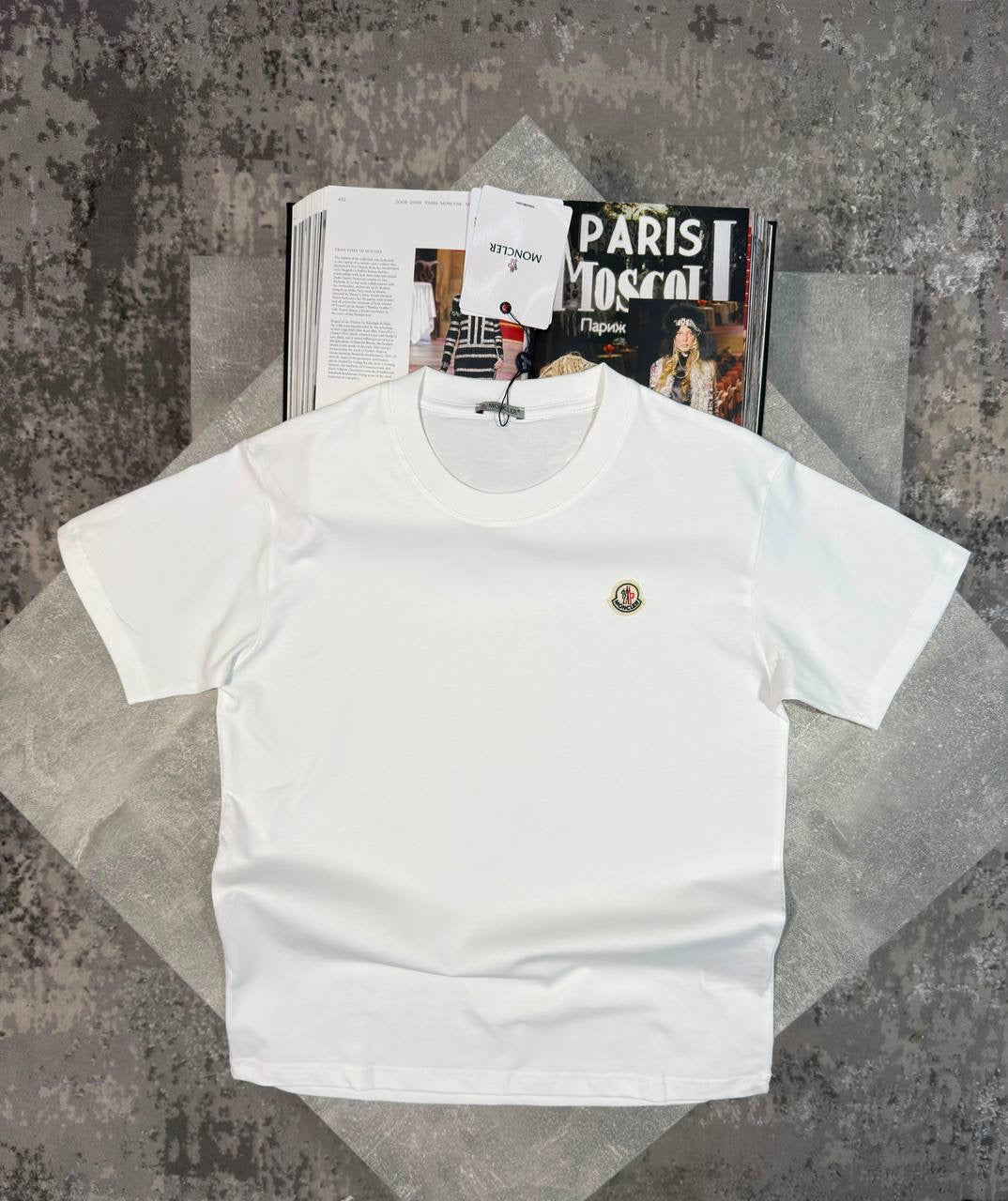 T SHIRT