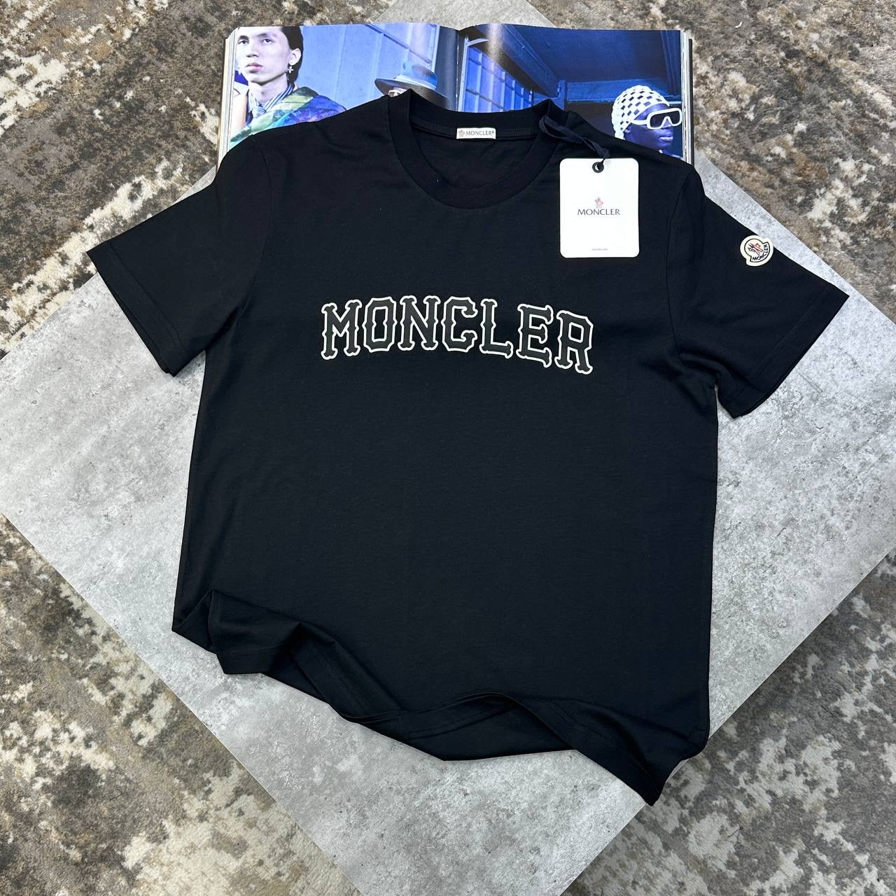 DESIGNER T SHIRT