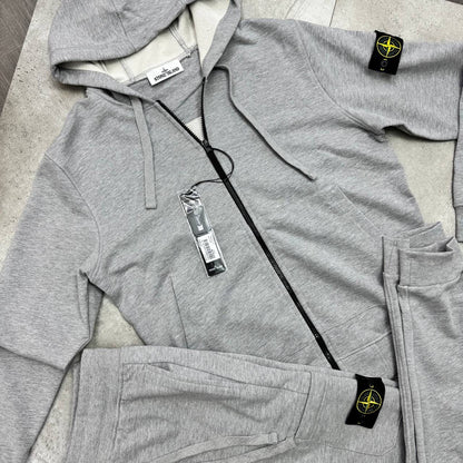 TRACKSUIT