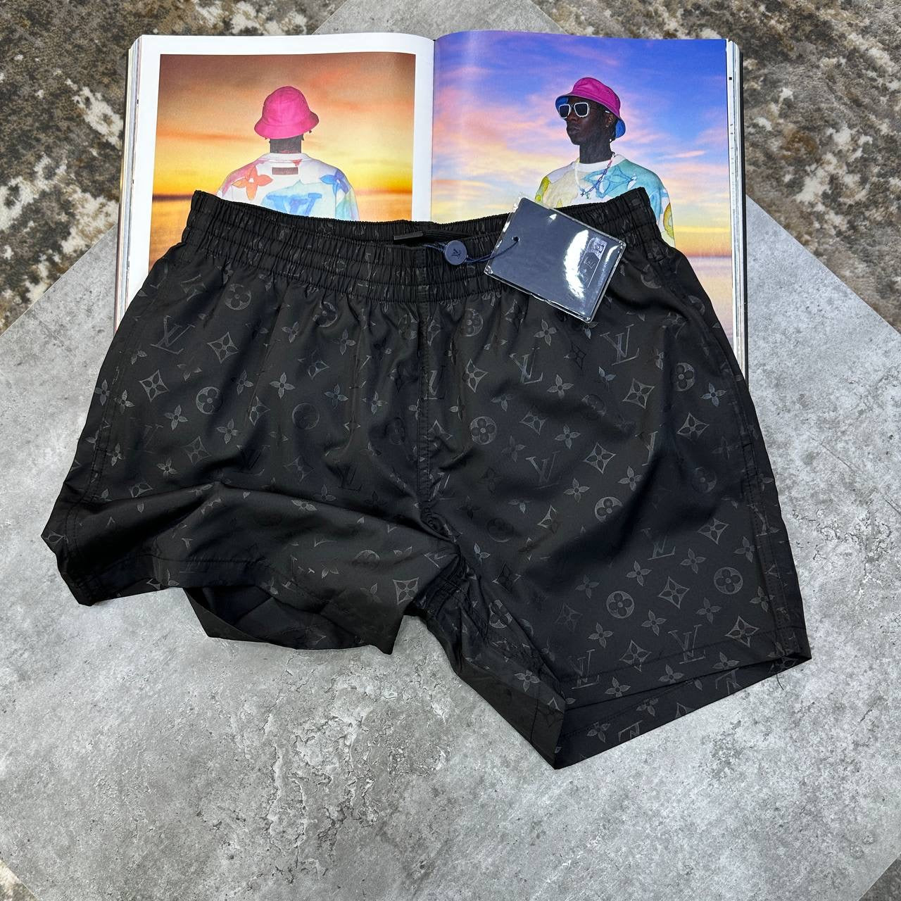 SHORTS