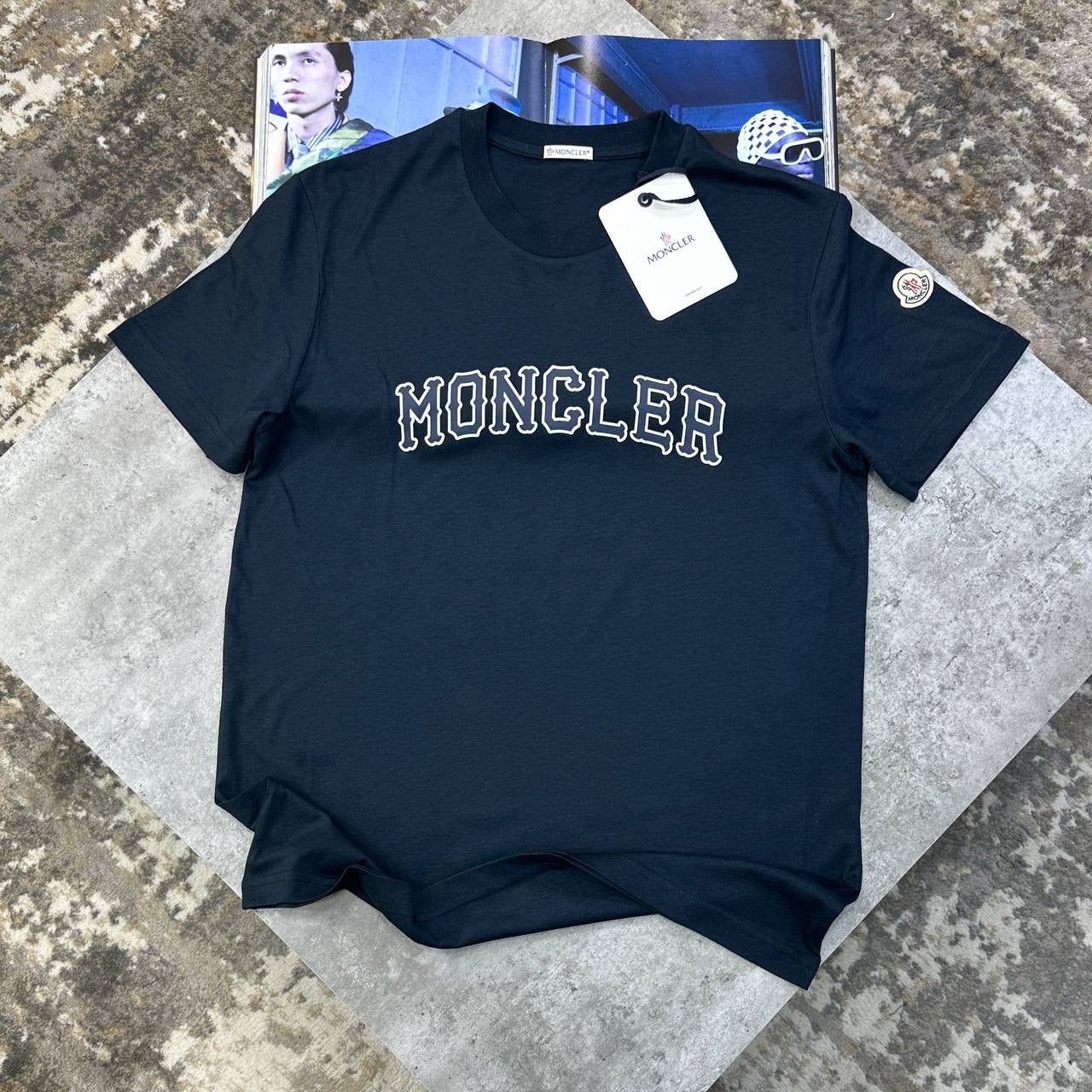 DESIGNER T SHIRT