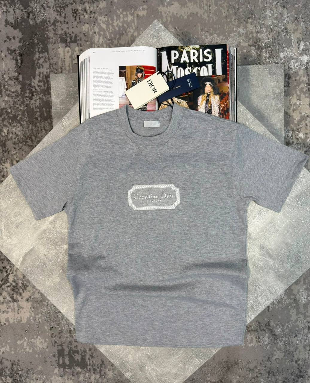 T SHIRT