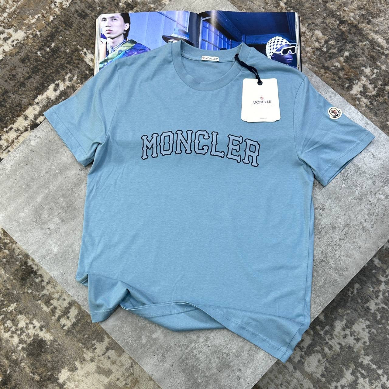DESIGNER T SHIRT