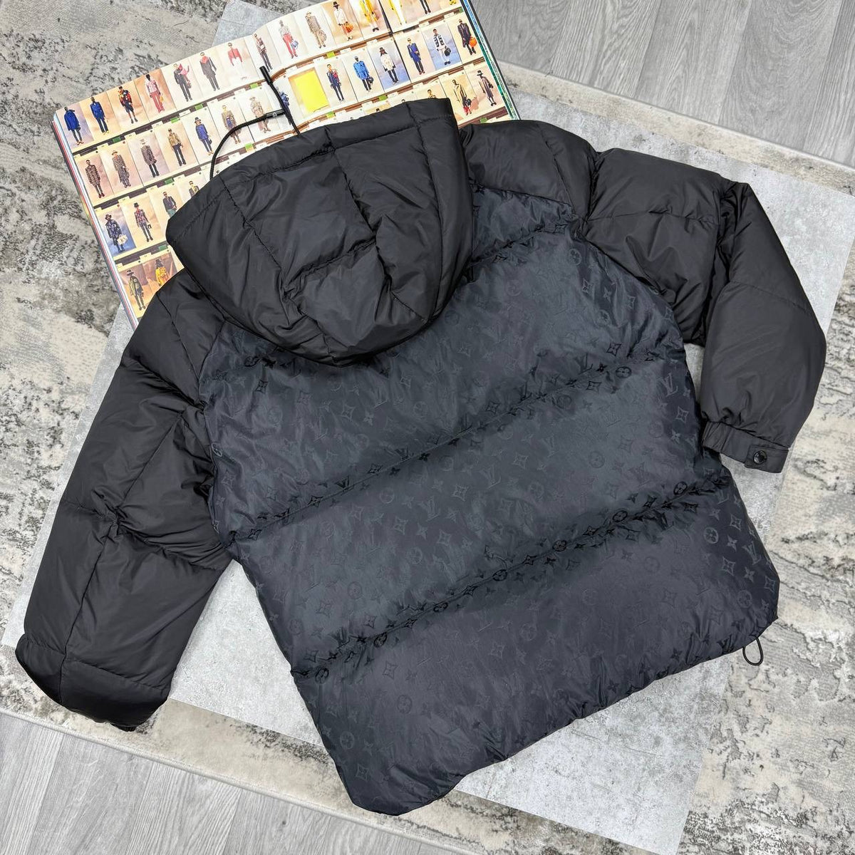 PUFFER JACKET