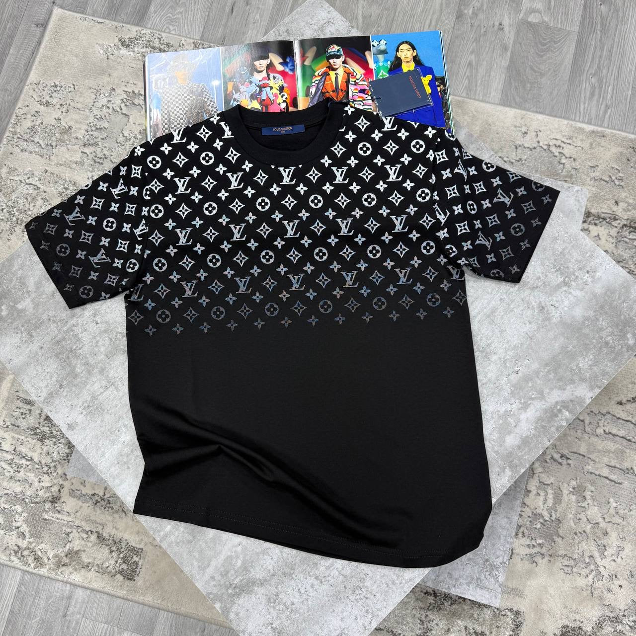 LV T SHIRT