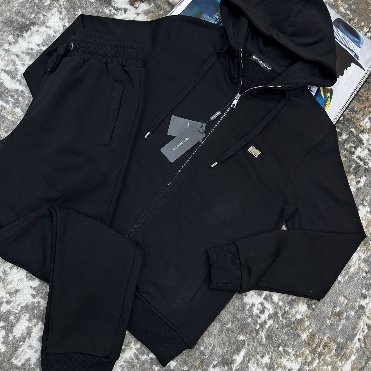 TRACKSUIT